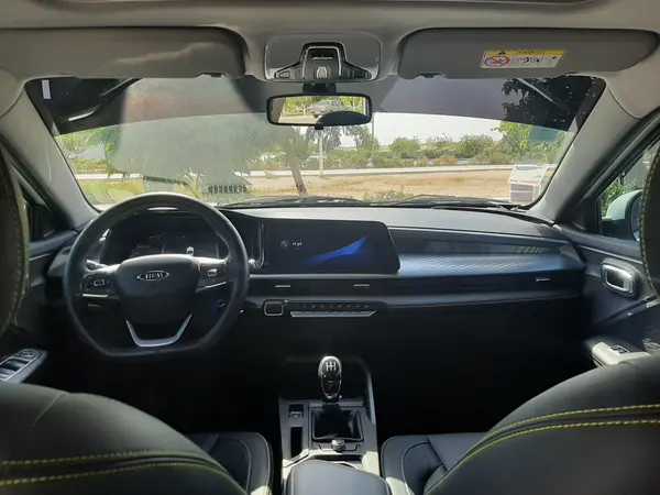 ام وی ام، X33 کراس