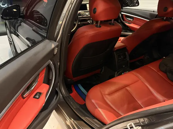 ب ام و، سری 3 سدان