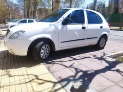 تیبا، هاچ بک