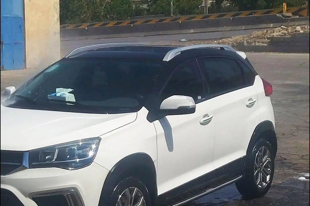 ام وی ام  X22