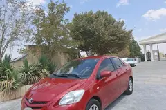 تویوتا، یاریس صندوق دار