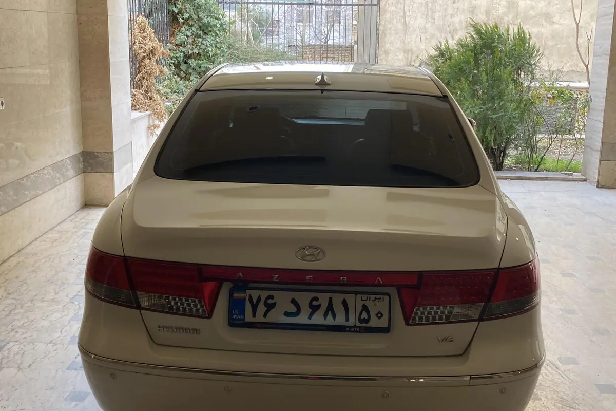 هیوندای،  آزرا (گرنجور)