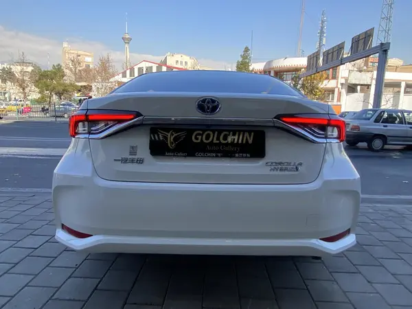 تویوتا، کرولا هیبرید