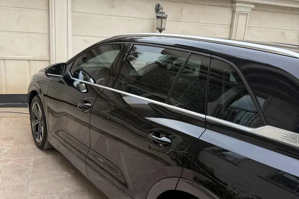 آئودی، Q5 e-tron