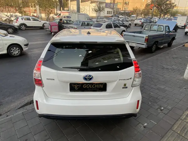 تویوتا، پریوس