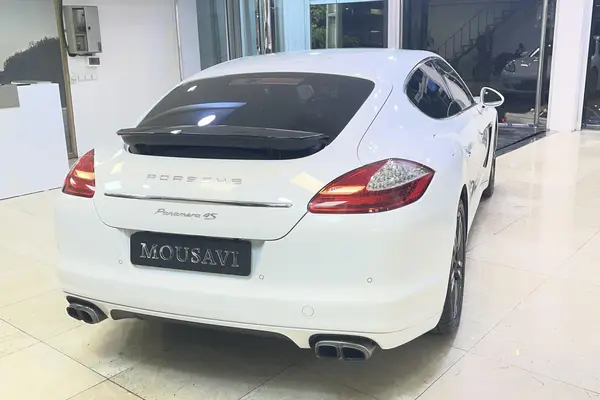 پورشه، پانامرا