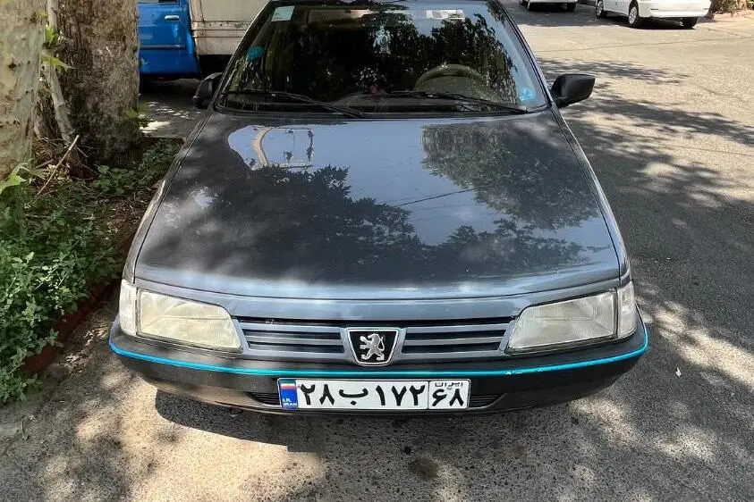 پژو،  405