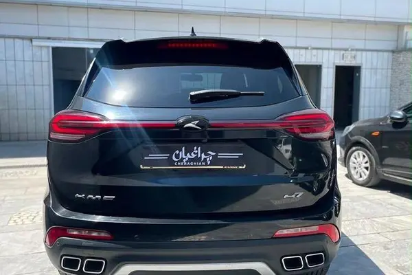کی ام سی  K7