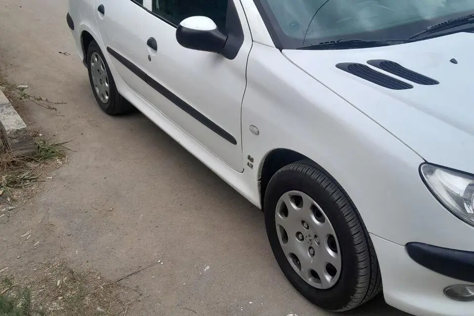 پژو  206 SD