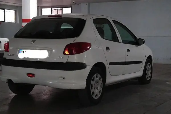 پژو  206
