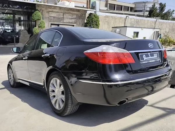 هیوندای  جنسیس