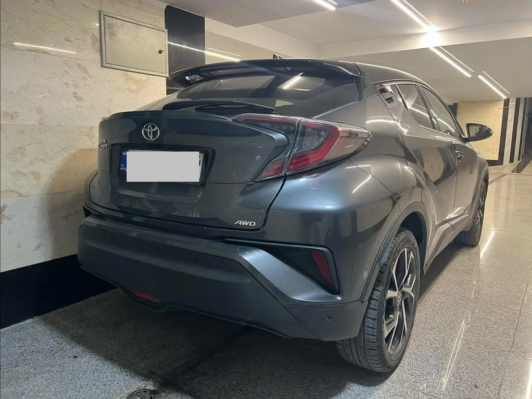 تویوتا  C-HR
