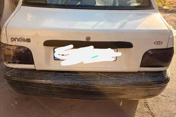 پراید، صندوق دار