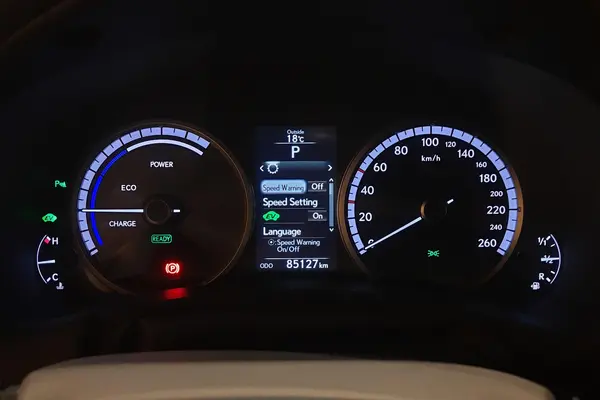 لکسوس، NX هیبرید