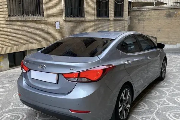 هیوندای، النترا