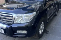 تویوتا، لندکروز چهار در