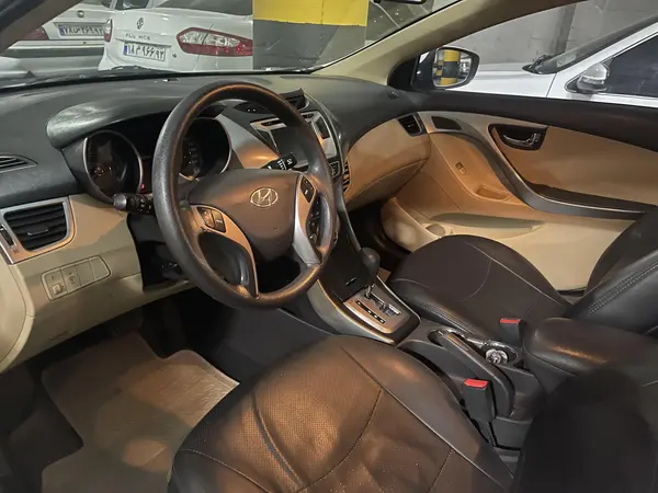 هیوندای، النترا