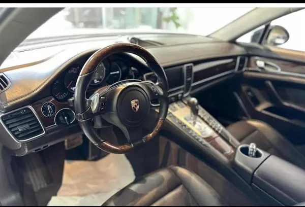 پورشه، پانامرا