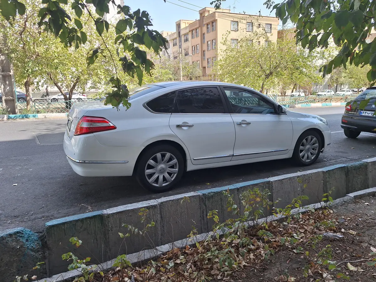 نیسان،  تیانا (مونتاژ)