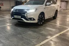 میتسوبیشی، اوتلندر PHEV