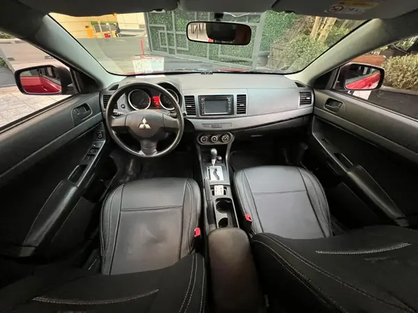 میتسوبیشی، لنسر