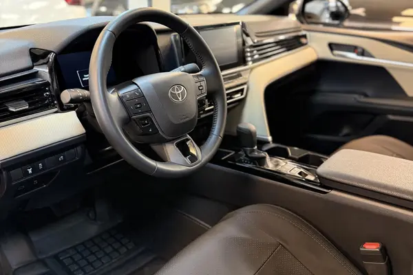 تویوتا، کمری هیبرید