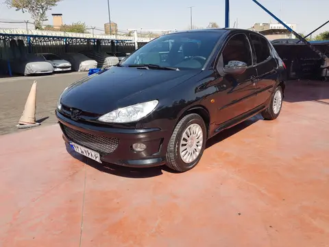 پژو، 206