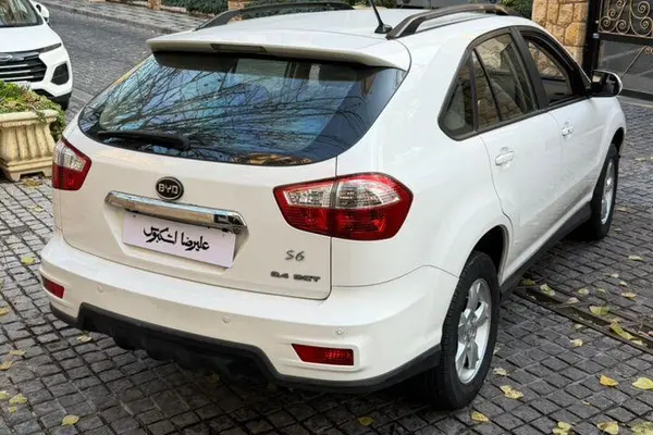 بی وای دی، S6