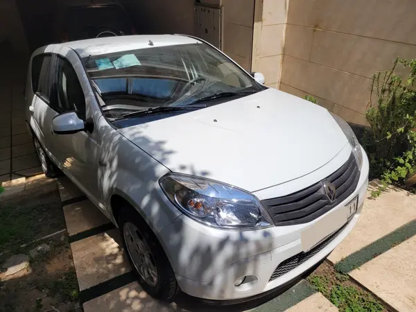 رنو، ساندرو