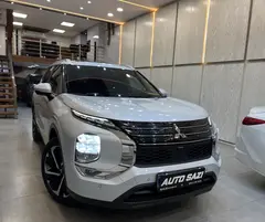 میتسوبیشی، اوتلندر