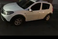 رنو، ساندرو