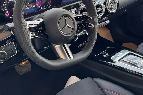 بنز، کلاس A سدان