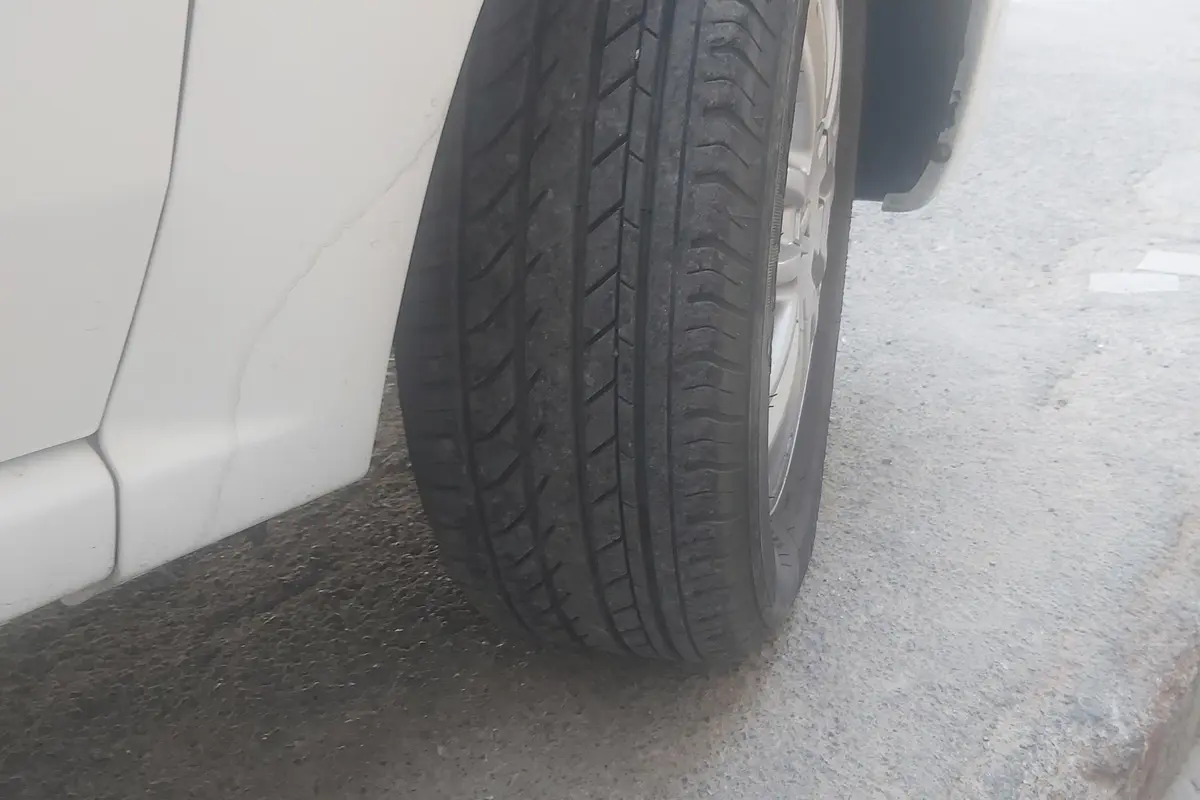 رنو،  تندر 90