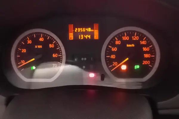 رنو  تندر 90