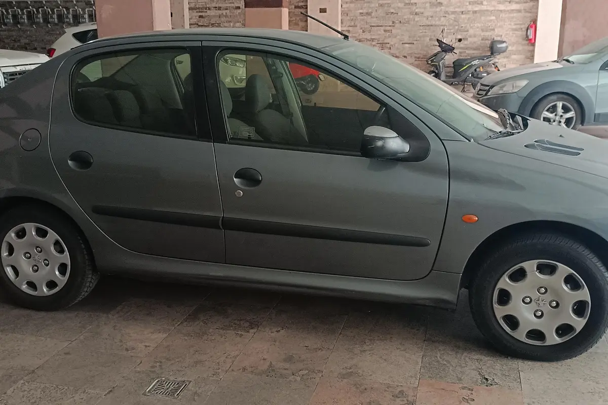 پژو،  206 SD