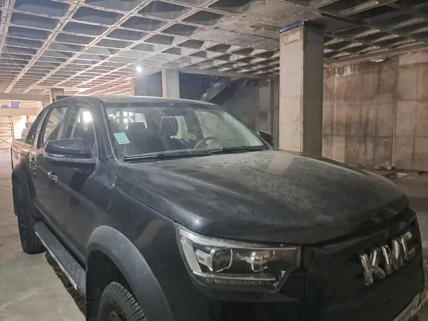 کی ام سی  T8