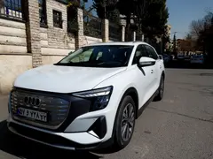 آئودی، Q5 e-tron