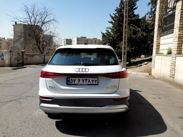 آئودی، Q5 e-tron