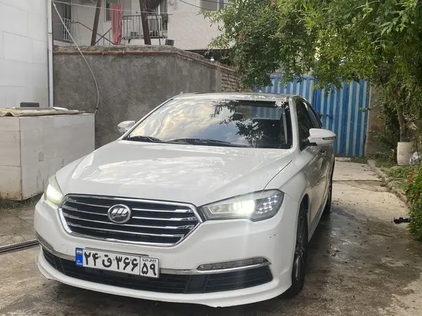 لیفان  820
