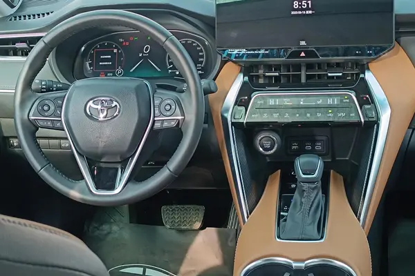 تویوتا، ونزا