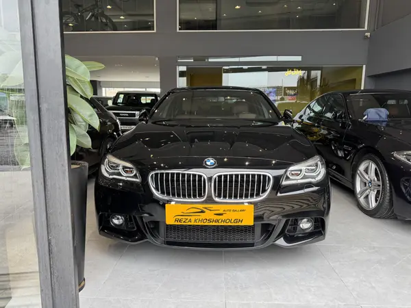 ب ام و، سری 5 سدان