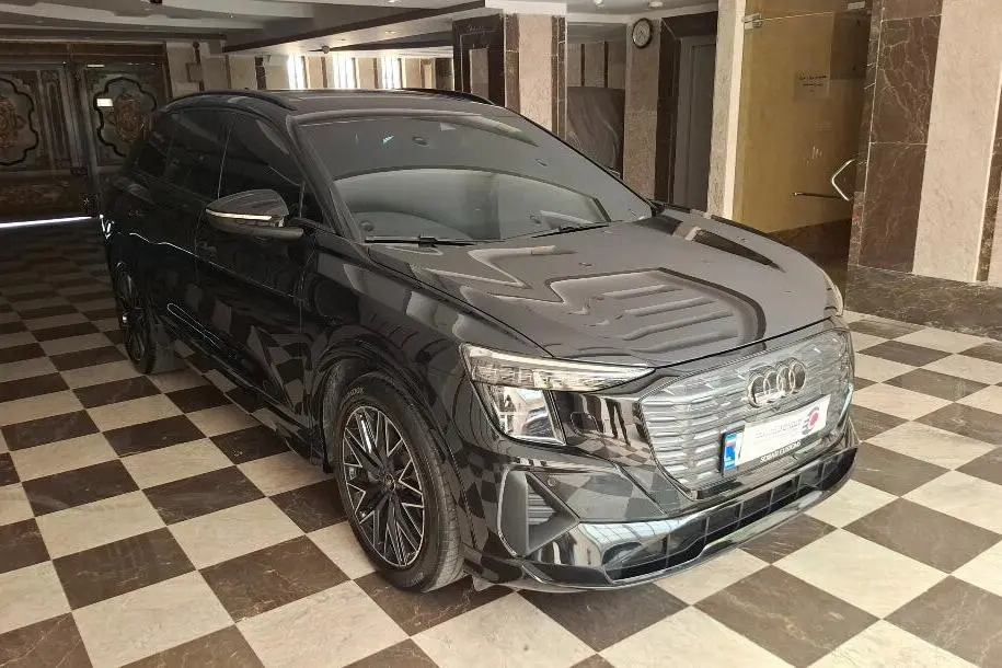 آئودی  Q5 e-tron