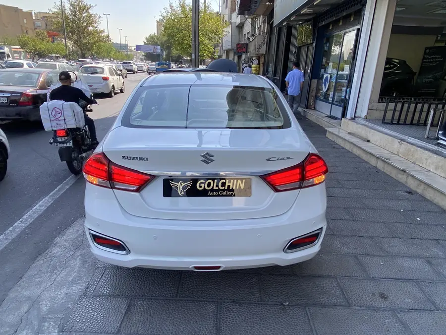 سوزوکی، سیاز