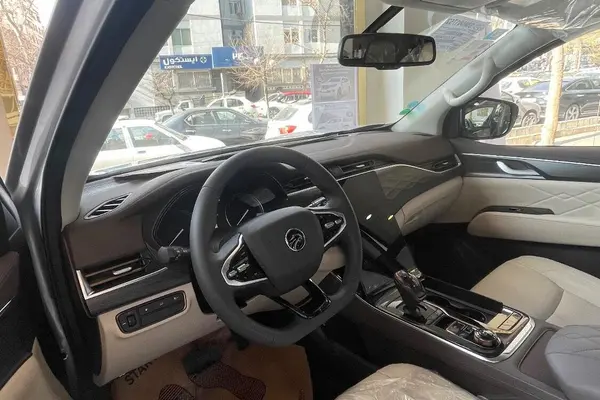 حواله نیسان، ترا