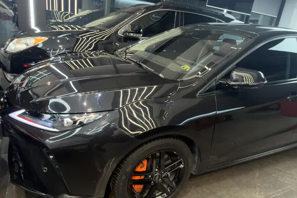 فونیکس، آریزو 6 جی تی (Z6 GT)