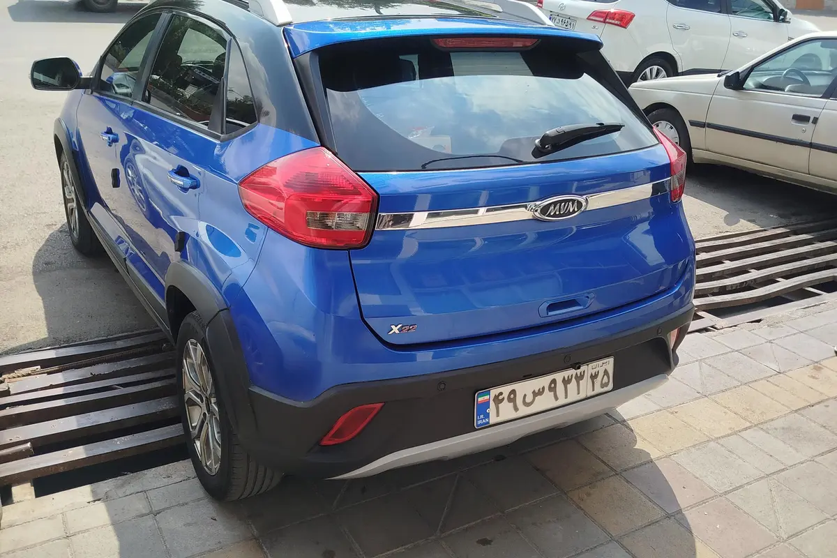 ام وی ام،  X22
