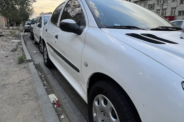 پژو  206