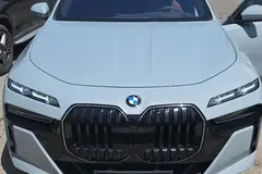 ب ام و، سری 7