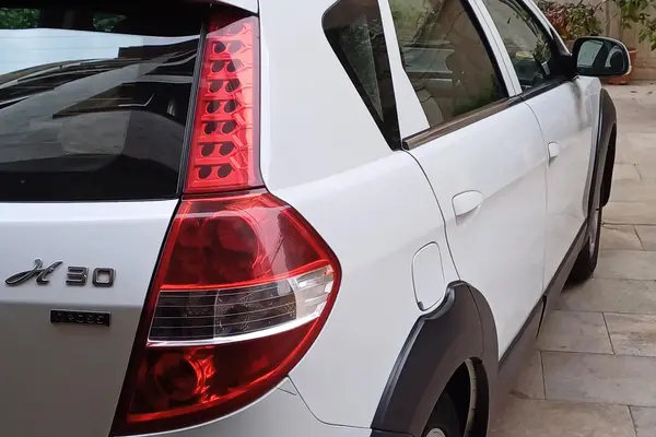 دانگ فنگ، H30 کراس