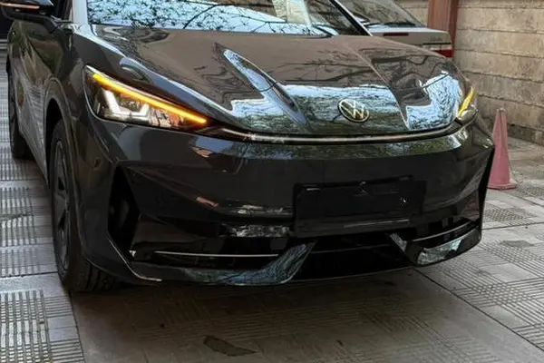 فولکس، آی دی یونیکس